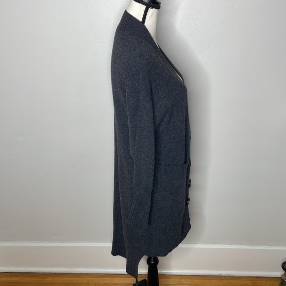 Van Kukil Cashmere button down cardigan - Picture 4 of 9